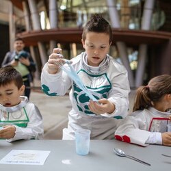 Slime Fluid meravellós o moc fastigós?