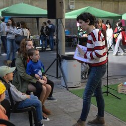 La biblioteca surt al carrer