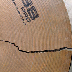 Exposició "Llindar lleu"