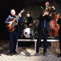 Men in Swing
