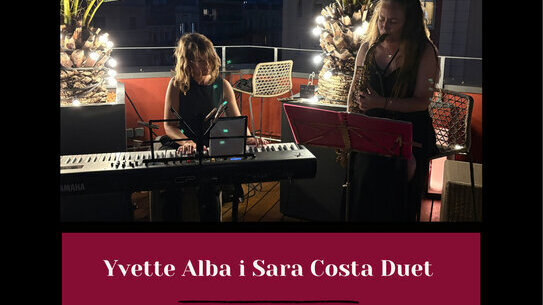 Actuació d'Yvette & Sara duet