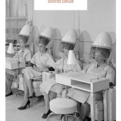 Dolores García Giménez presenta el seu poemari 'Peluqueria'