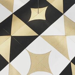 Tallers 'Simetries. Reflexos i miralls per ordenar la bellesa'