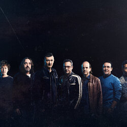 Lax'n'Busto