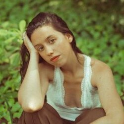 RAQUEL LUA, Peinar Raices
