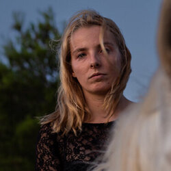 Un paradís a la frontera