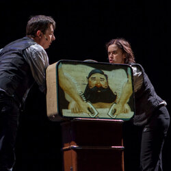 La Camisa de l'Home Feliç