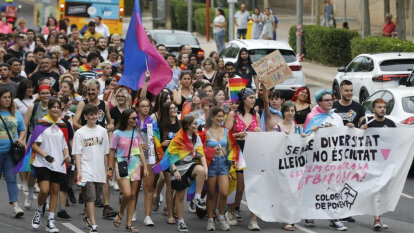Manifestació Orgull LGTBIQA+ a la ciutat de Lleida