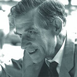 El Parlament de Catalunya ret homenatge a Lluís Virgili en el centenari del seu naixement