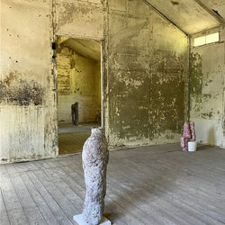 Instal·lació d’art contemporani “La llum” de l’artista visual David Bestué