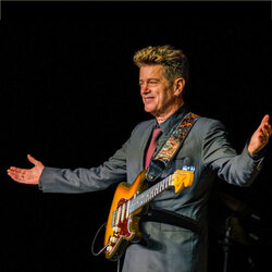 Concert de Santiago Auserón y La Academia Nocturna