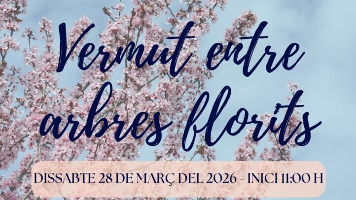 Vermut entre arbres florits