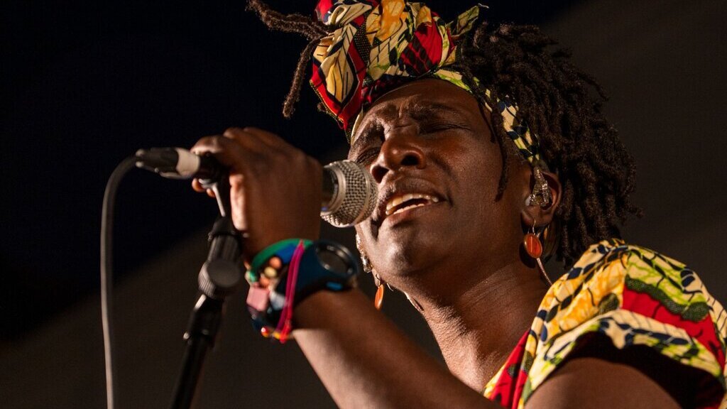 La vocalista Jessica Abu i el pianista Pau Terol actuen al cicle Lleida Jazz Cava